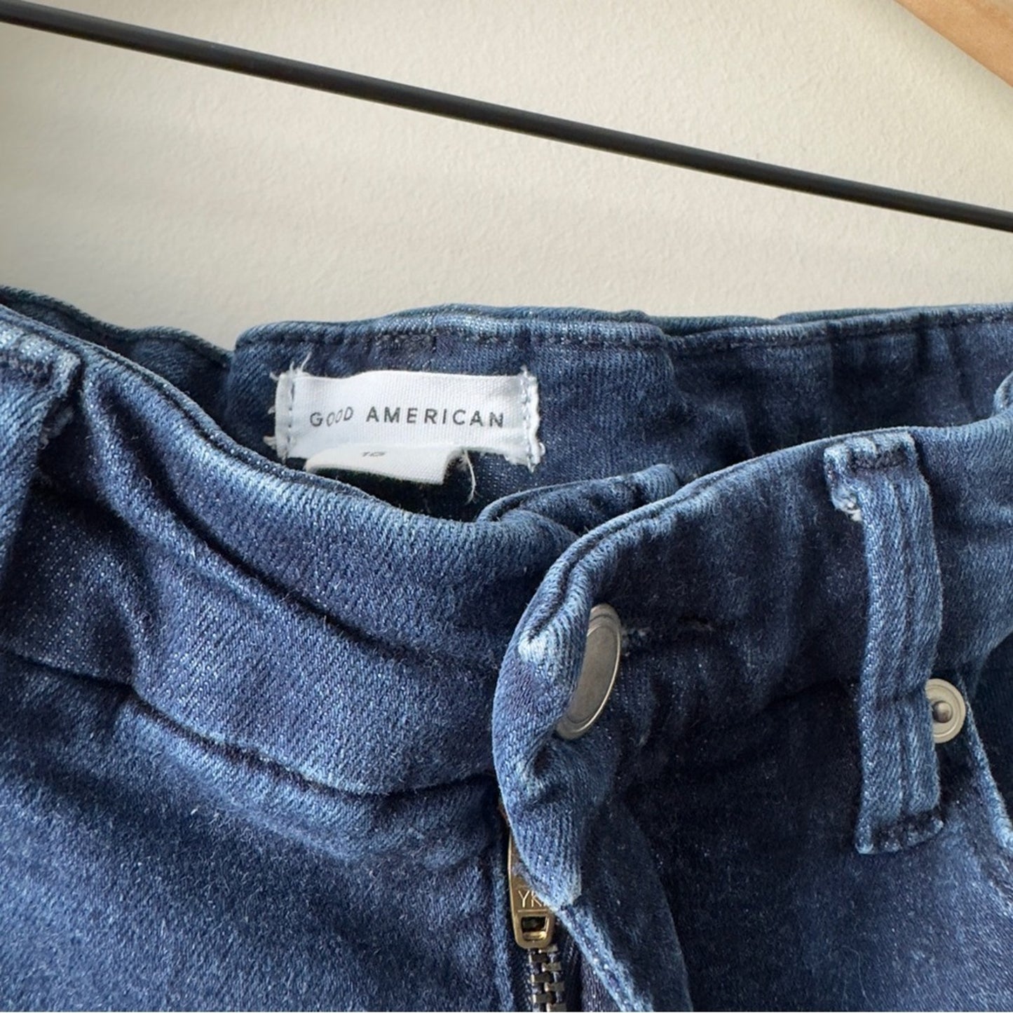 Good American Good Petite Flare Jeans in Blue224 Organic Cotton Dark Wash 15 EUC