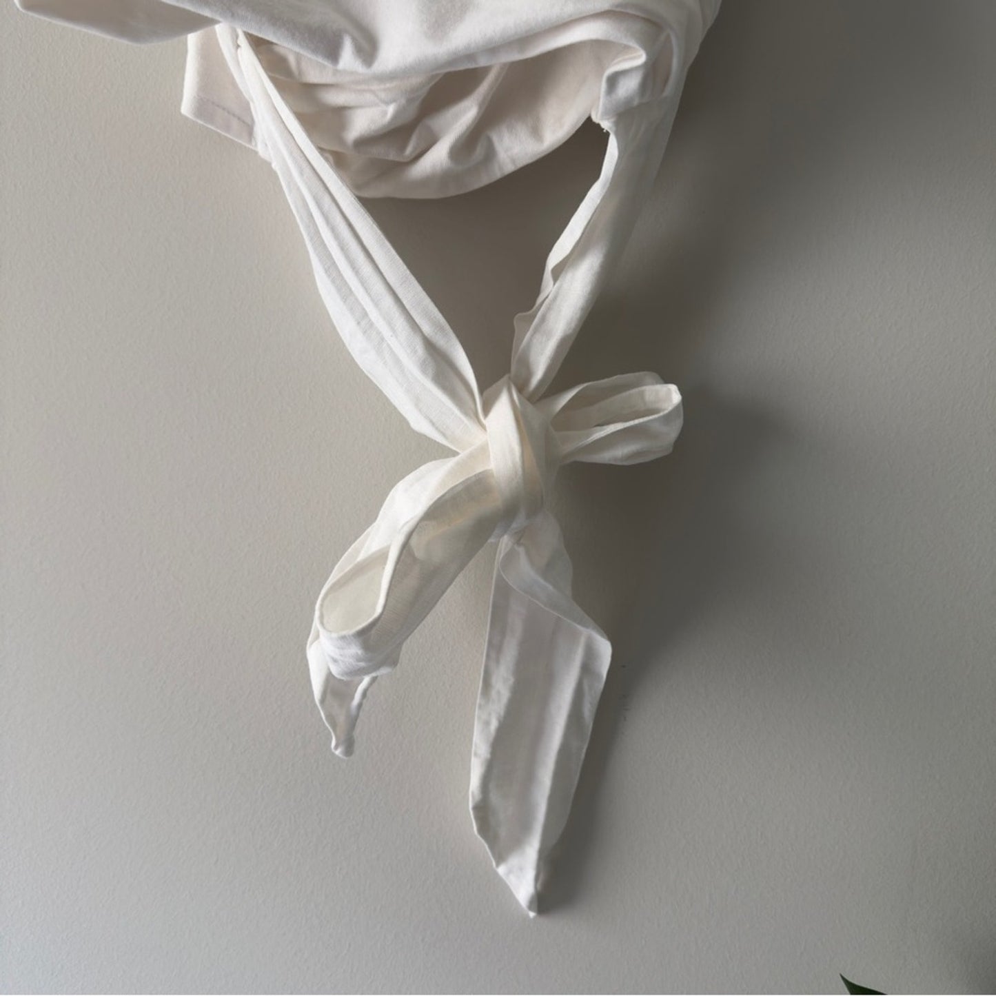 Anthropologie White tie wrap Smocked back crop Top adjustable spaghetti straps M