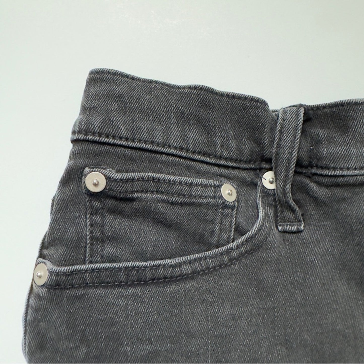 Madewell High-Rise Denim Shorts Jean cotton stretch high waisted gray black zip