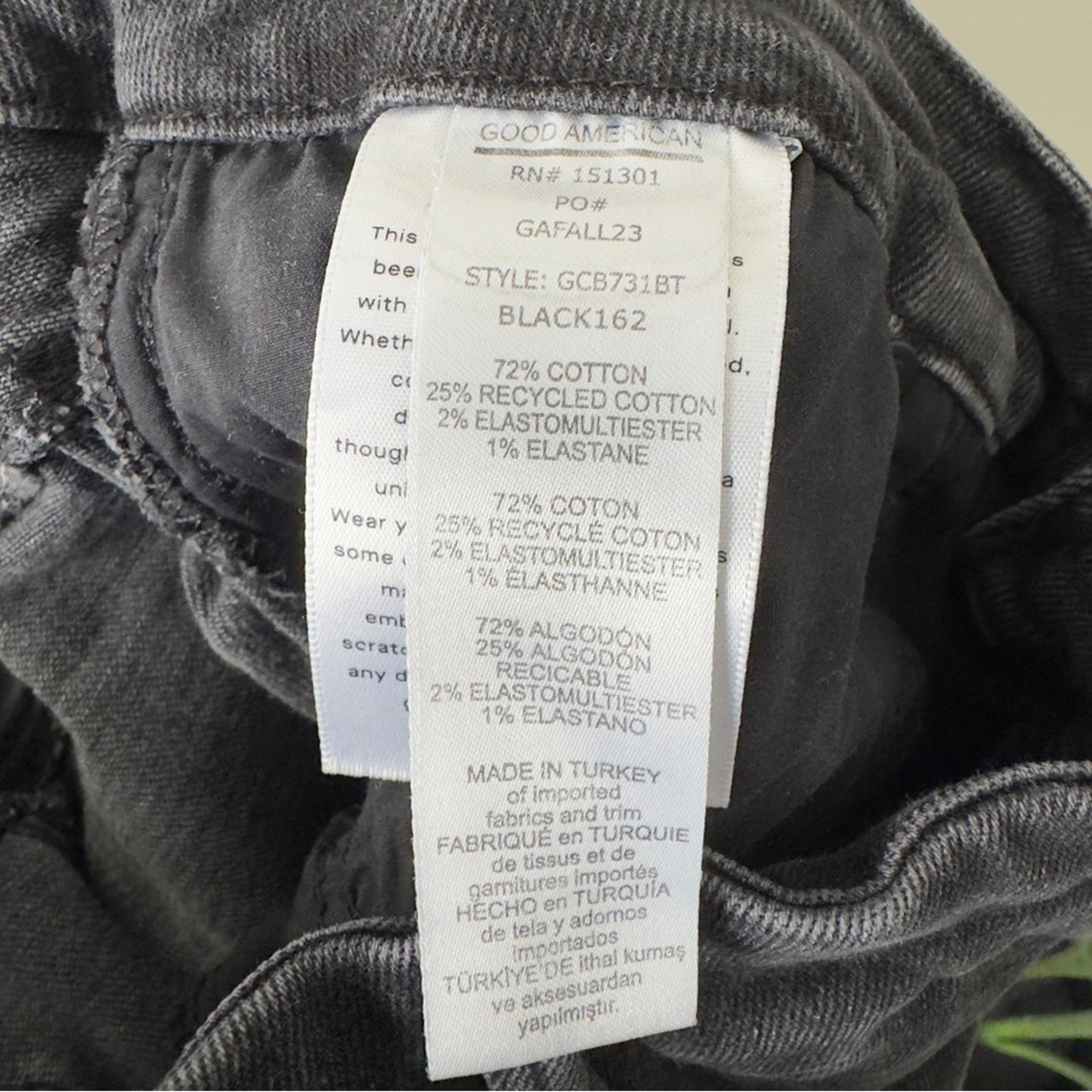 Good American Black Bootcut Jeans zip button denim solid belt loops pockets EUC