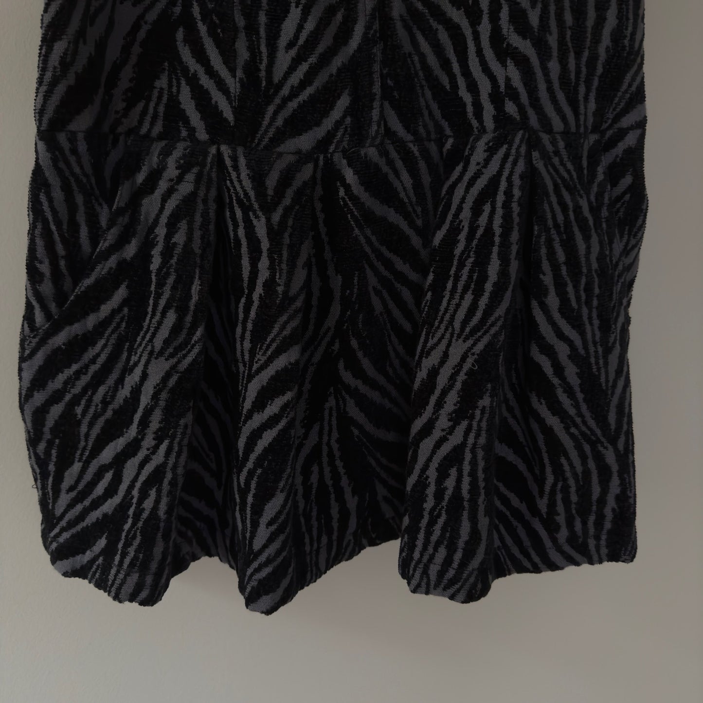 Free People Soft Chenille Zebra Stripe Mini Dress Sleeveless Zip Up Zipper Back