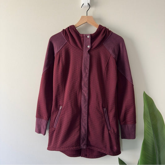 The North Face Red Utility Jacket with Hood Tunic Length Pockets Full Zip quilt