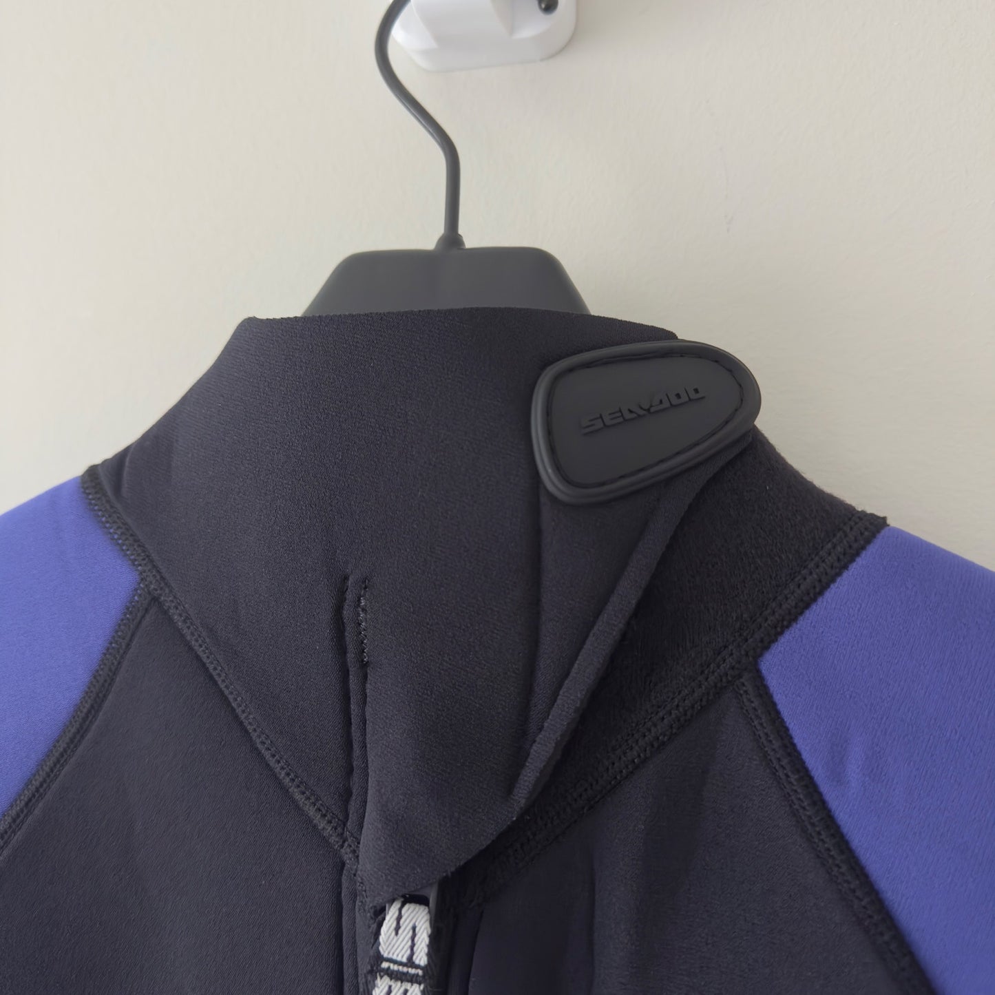Sea-Doo Neoprene 3mm Exotic Shorty Wetsuit Element Proof Stretch Side Pocket NWT