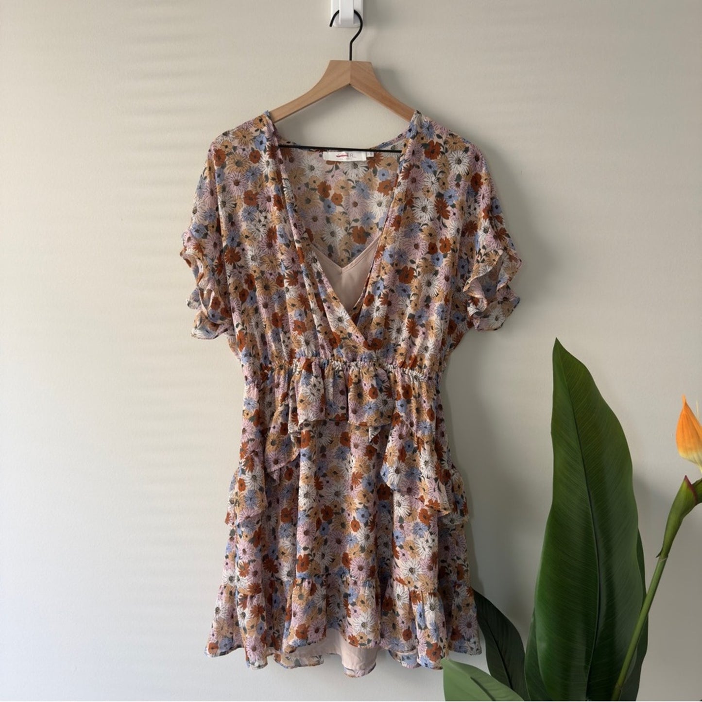 Astr the Label Revolve Multicolor Flutter Sleeve Mini Sundress Ruffle Lined pink