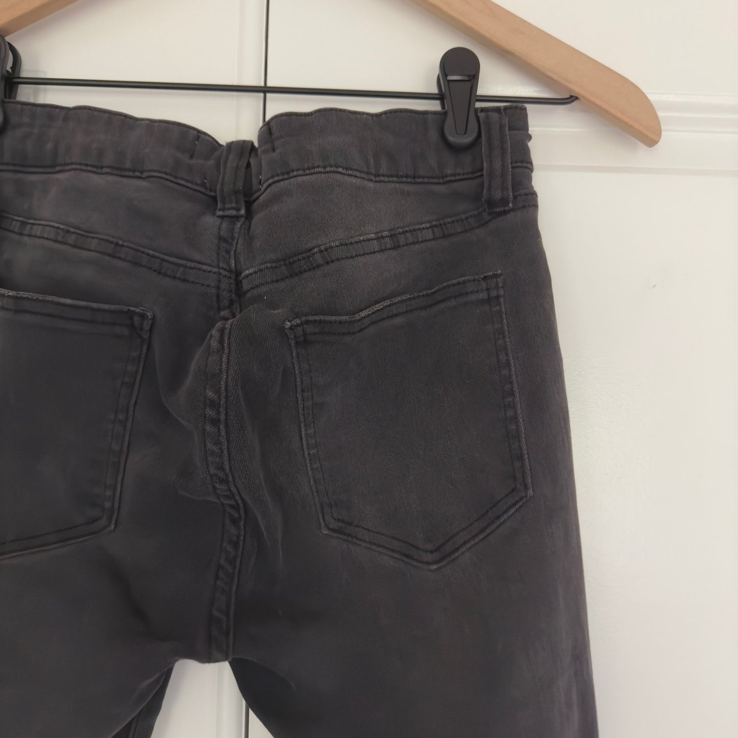 Pistola distressed raw hem skinny jeans charcoal Wash 5-pocket zip button ripped