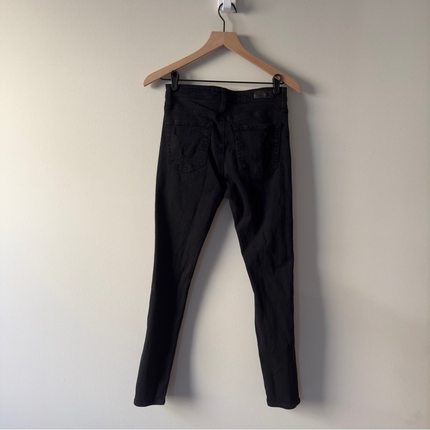 Adriano Goldschmied The Farrah Skinny Ankle Jeans Distressed Black cotton button