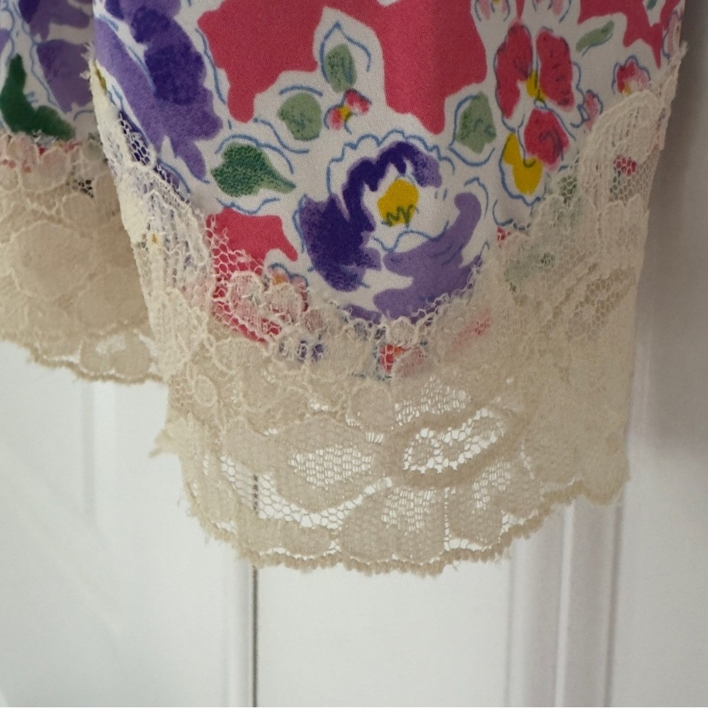 Victoria’s Secret Vintage Gold Label 90s Slip Dress Floral Lace Hem Lingerie P