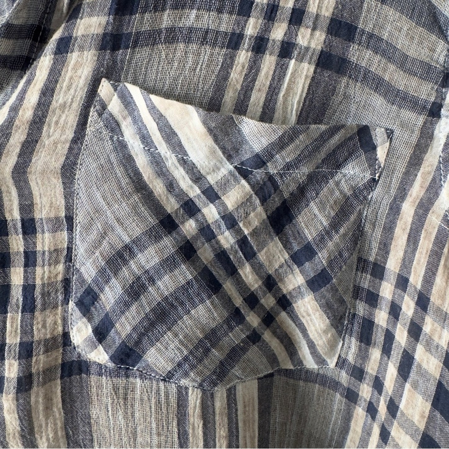 Lucky Brand 100% Cotton Navy gray Beige Plaid Button-Down Shirt Short sleeve NWT