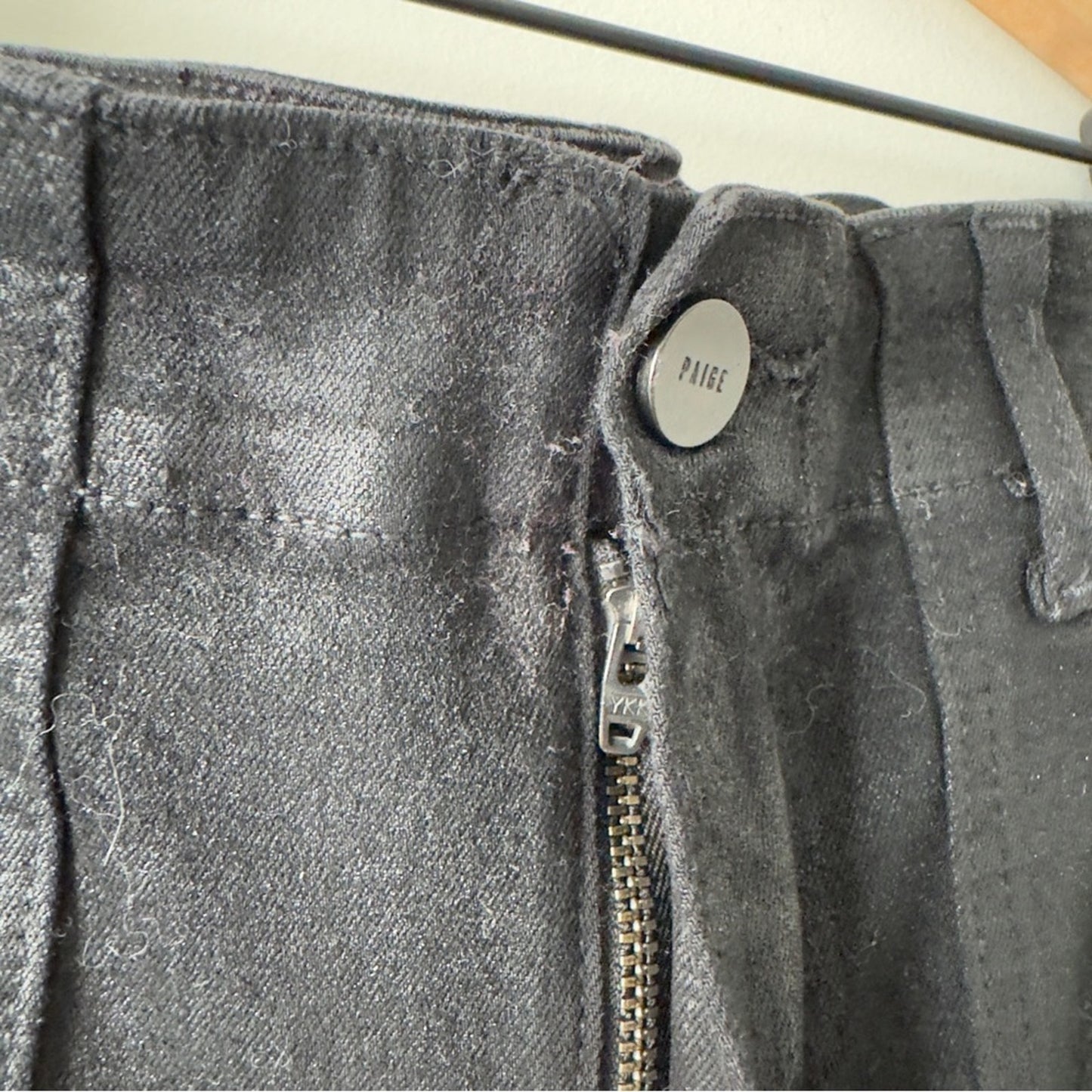 PAIGE Mayslie Jogger Black Casual Pants zipper ankles zip button pockets coated