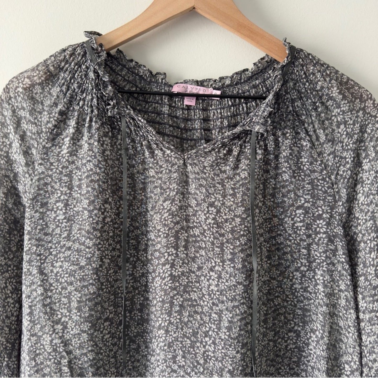 Calypso St. Barth 100% Silk Gray and white Blouse long sleeve sheer floral smock