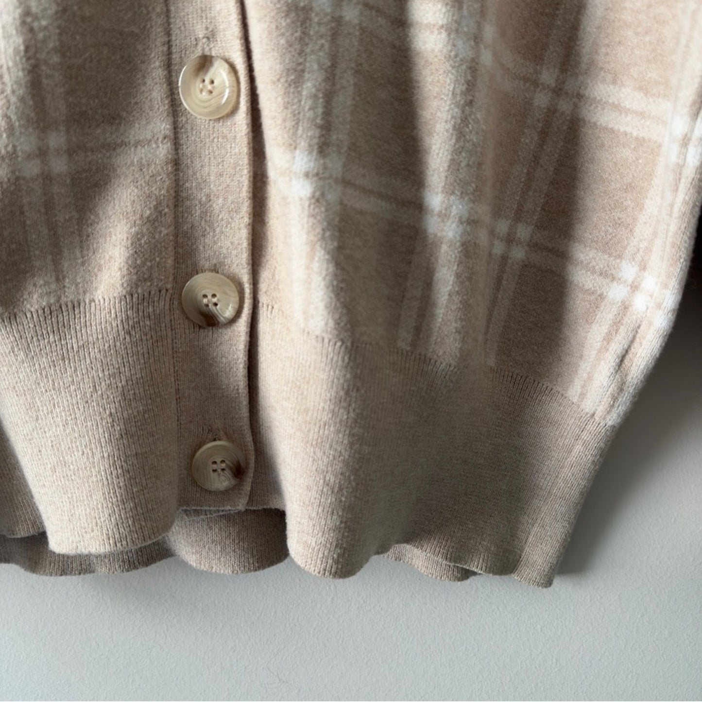 Joie Beige Plaid Cardigan long sleeve cable knit accent button down front