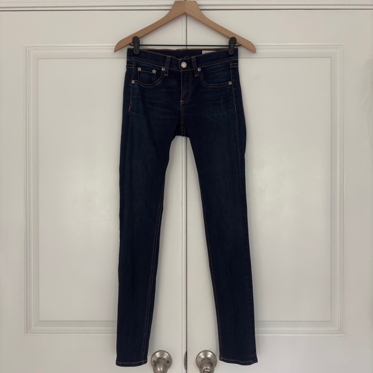 Rag & Bone Dark Wash Skinny Jeans 5-Pocket button zip Cotton stretch Made in USA
