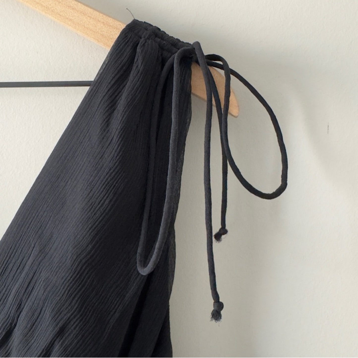 Express Vintage Y2K 100% Silk Shell Black V-Neck Mini Dress A-Line Sleeveless 12