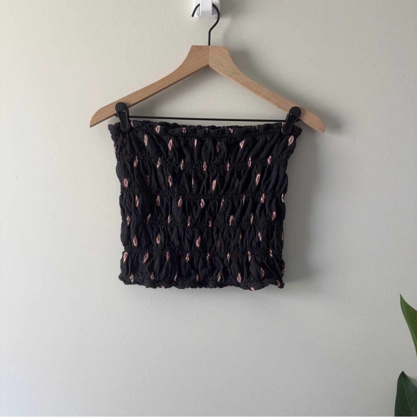 Anthropologie Smocked Tube Top 100% Cotton Chic Black Strapless Pattern Smock M
