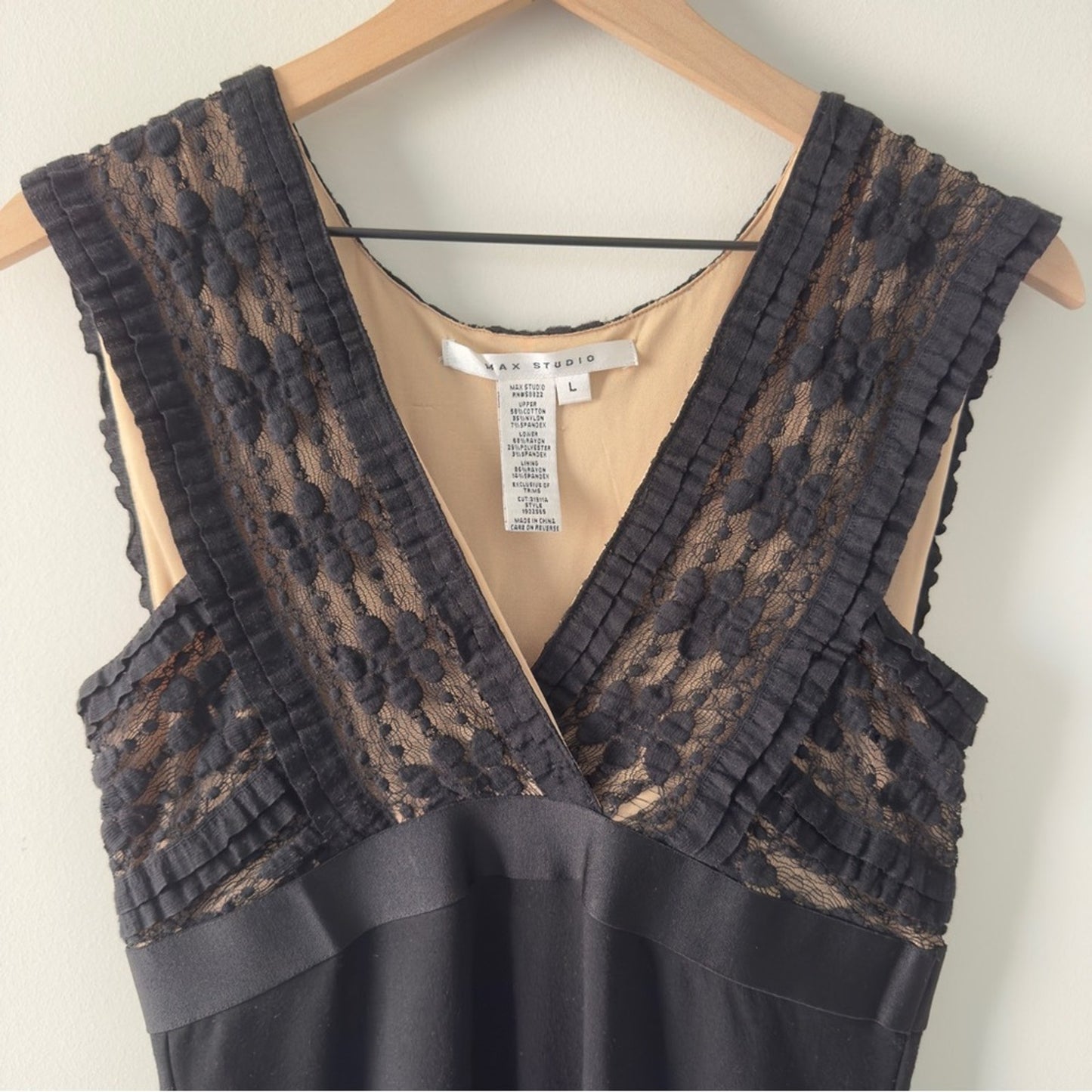 Vintage Y2K Max Studio Elegant Black Lace Bodice Dress Mini v-neck sleeveless L