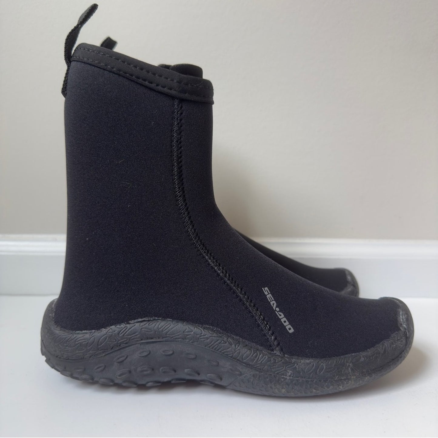 Sea-Doo Neoprene Water Boots Black Unisex Men’s 6 / Women’s 8 Jet Ski Ocean NIB