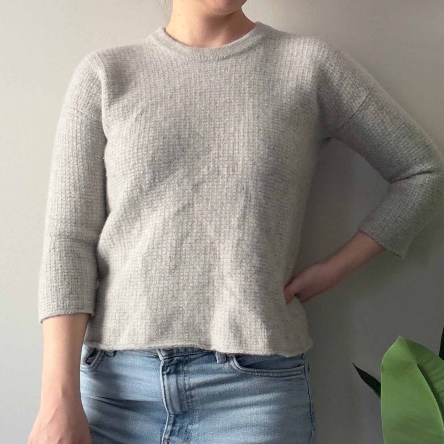 Madewell 100% Merino Wool Light Gray Crew Neck Sweater 3/4 Sleeve Grid Knit
