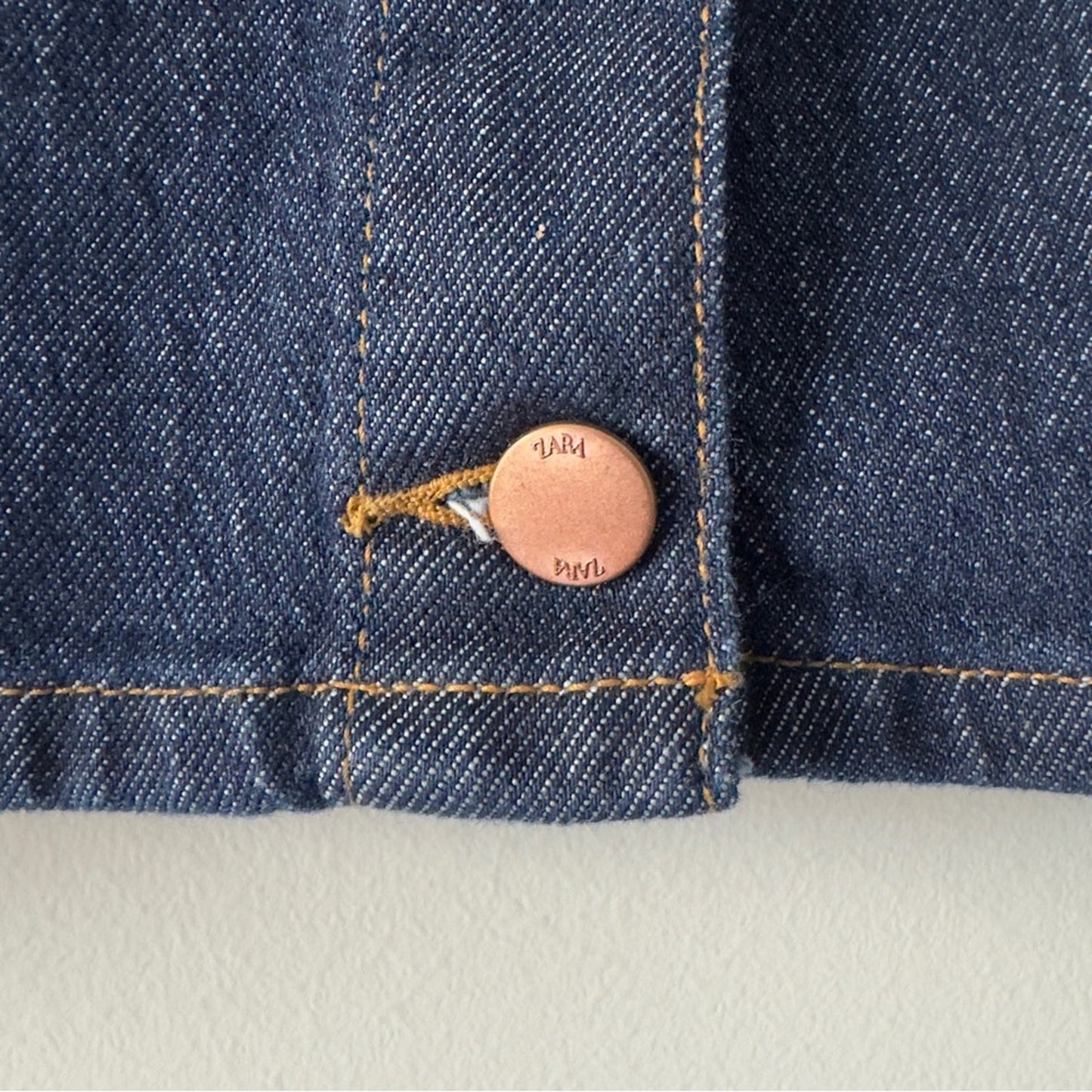 Zara Blue Denim Sleeveless Button Down Vest Top Jean Collared Collar Y2K Cotton