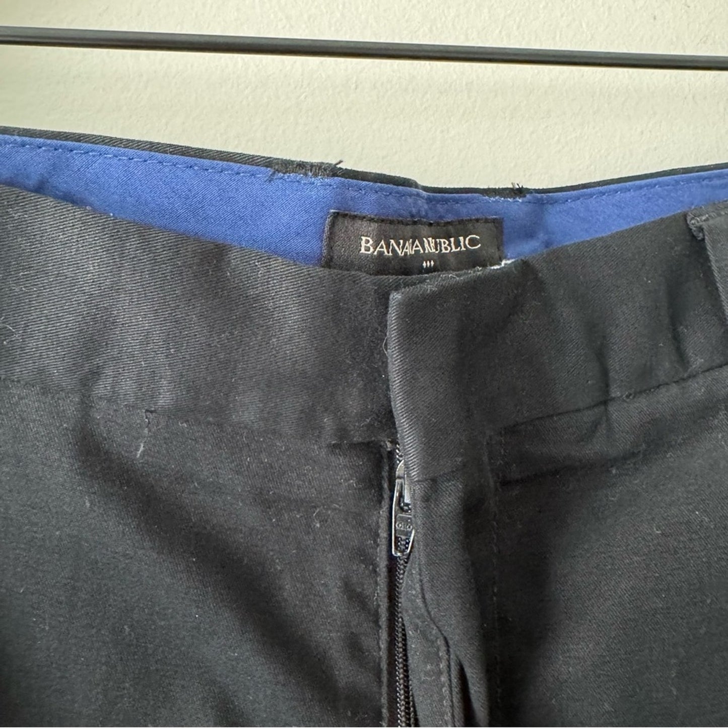 Banana Republic Non-Iron Tailored Fit Black Chinos Zip Hook & Eye Pockets Pants