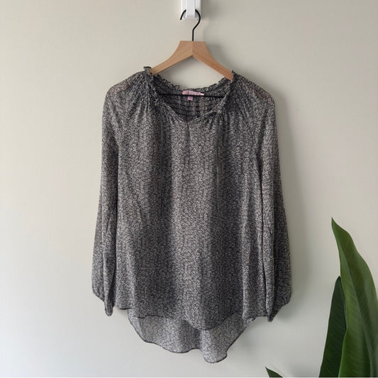 Calypso St. Barth 100% Silk Gray and white Blouse long sleeve sheer floral smock