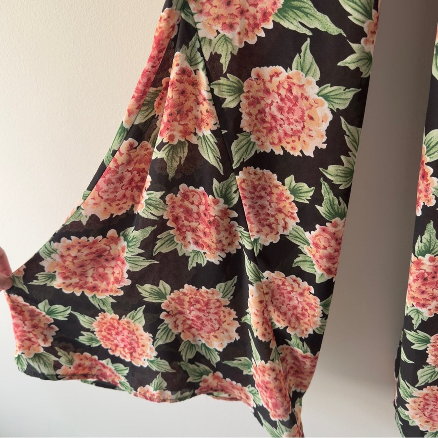 Show Me Your MuMu Floral Wide-Leg Women's Pants Smocked Waist High Rise Flare M
