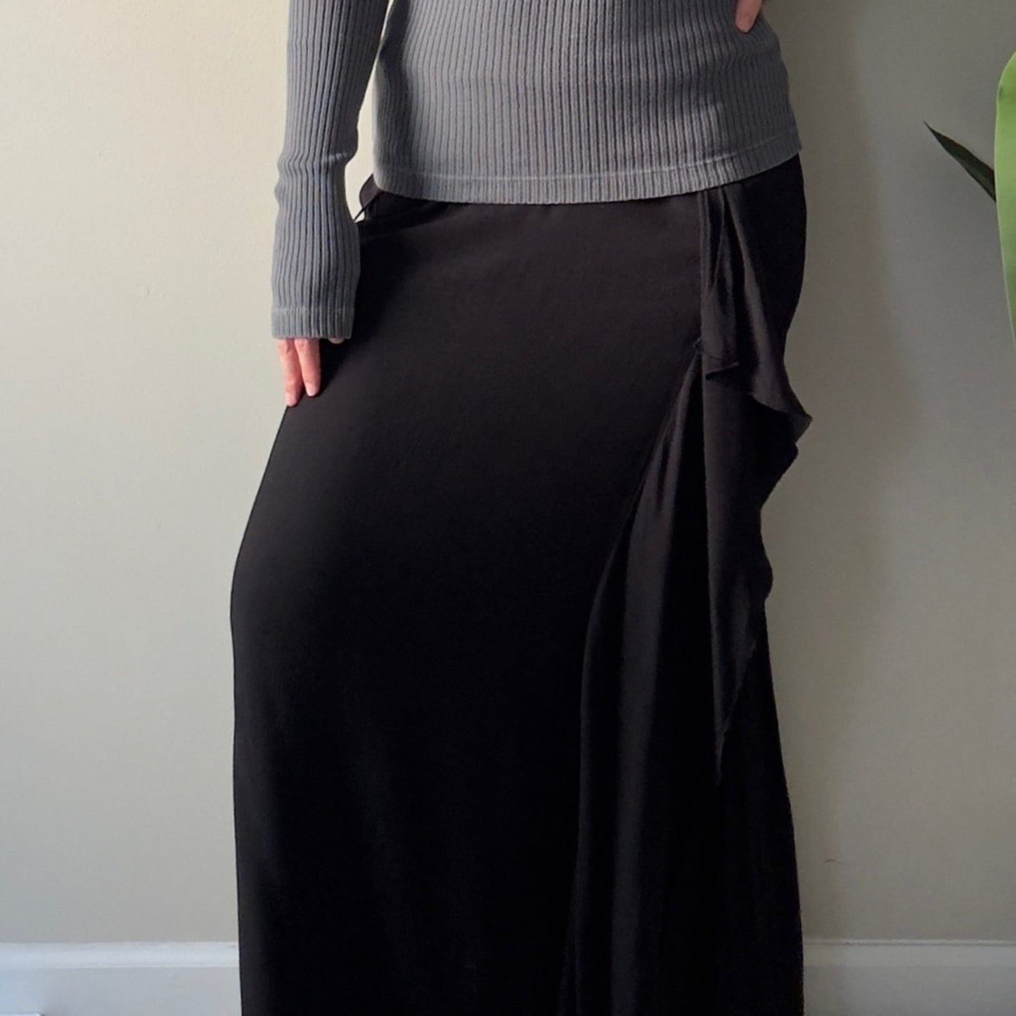 J. Jill Black Maxi Skirt ruffle side tie strings waist zipper zip up back solid