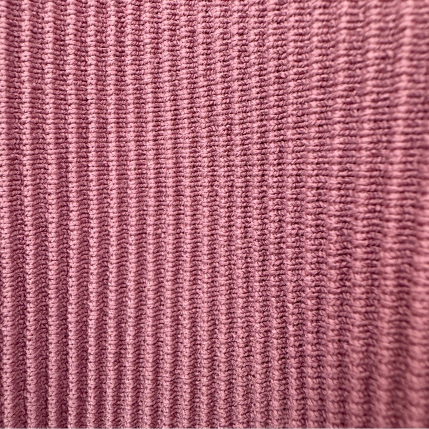 Aritzia Babaton Sleeveless Crop Top Ribbed Athletic Stretch Nylon Spandex Active