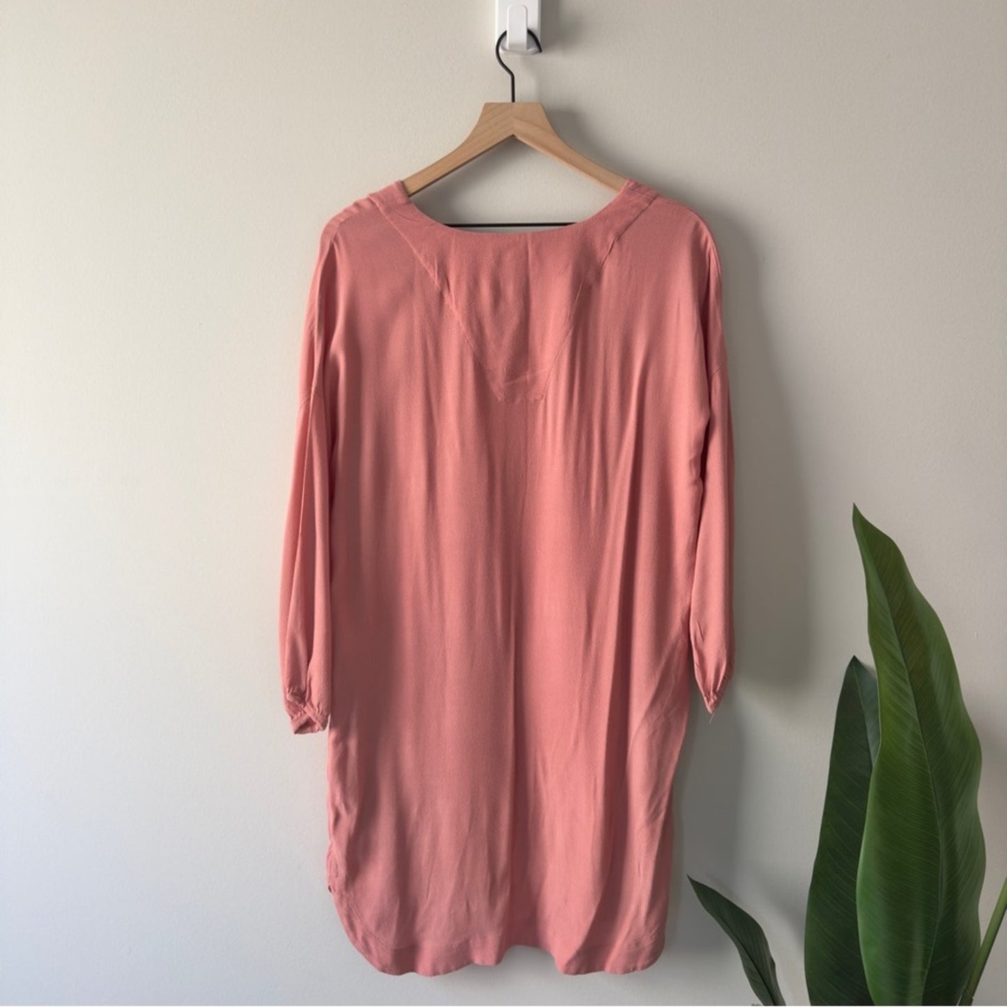 Madewell Pink Long Sleeve Shift Dress Knee Length Solid Preppy Crepe