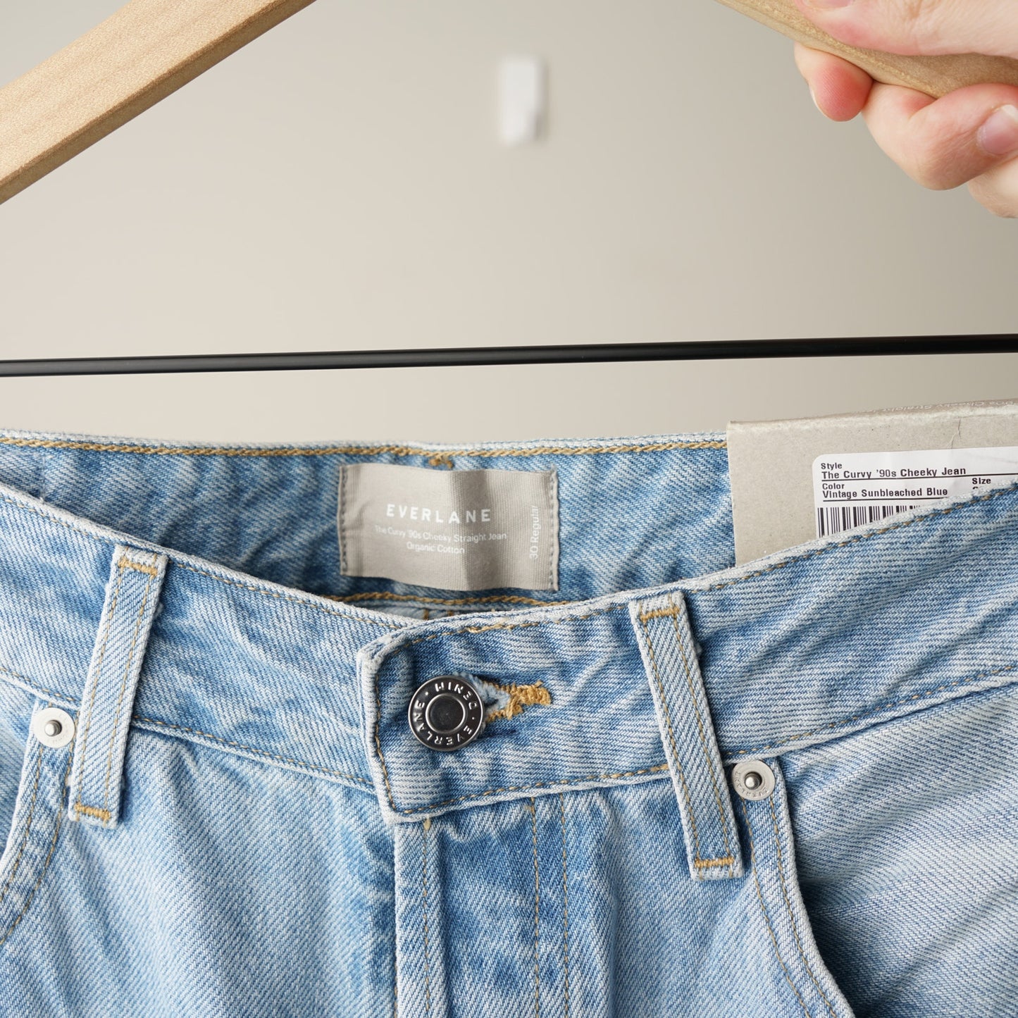Everlane The Curvy '90s Cheeky Straight Jean Vintage Sunbleached Blue Button Fly