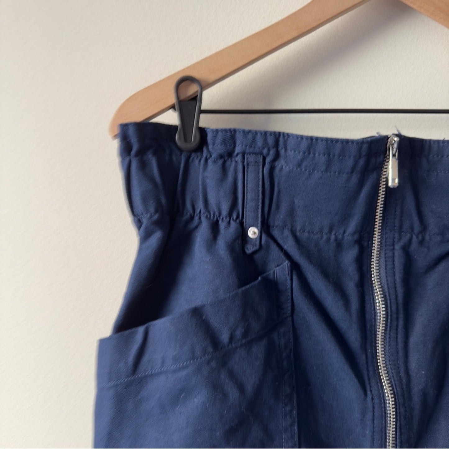 Banana Republic cotton/linen navy Blue Shorts paperbag waist zip up zipper front