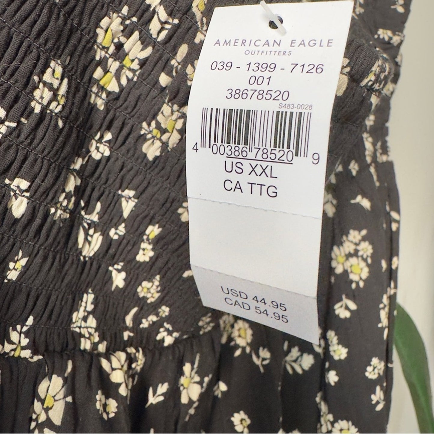 American Eagle Floral Halter Neck Romper Black and Cream Scoop V-Neck Tie Bow