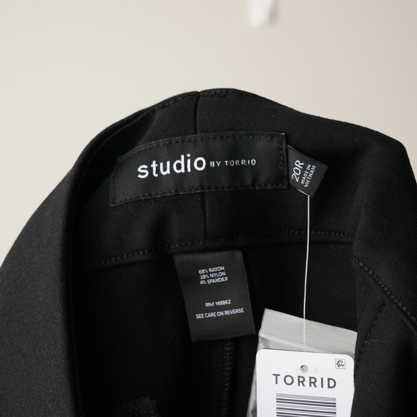 Torrid Trouser Slim Boot Studio Luxe Ponte Mid-Rise Pant in Deep Black Business