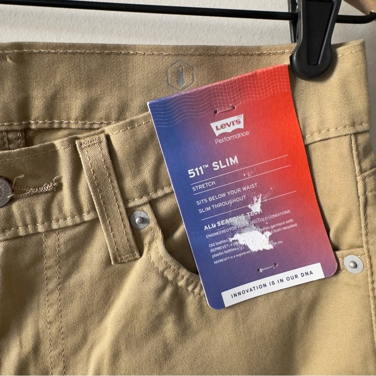 Levi’s 511 Slim All Seasons Tech Pants Tan Straight-Leg Stretch 28x30 Pockets