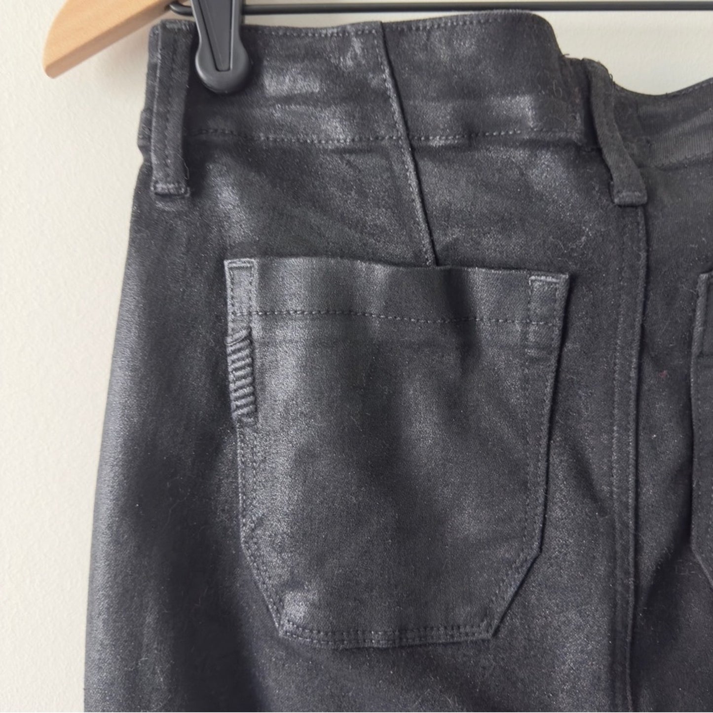 PAIGE Mayslie Jogger Black Casual Pants zipper ankles zip button pockets coated