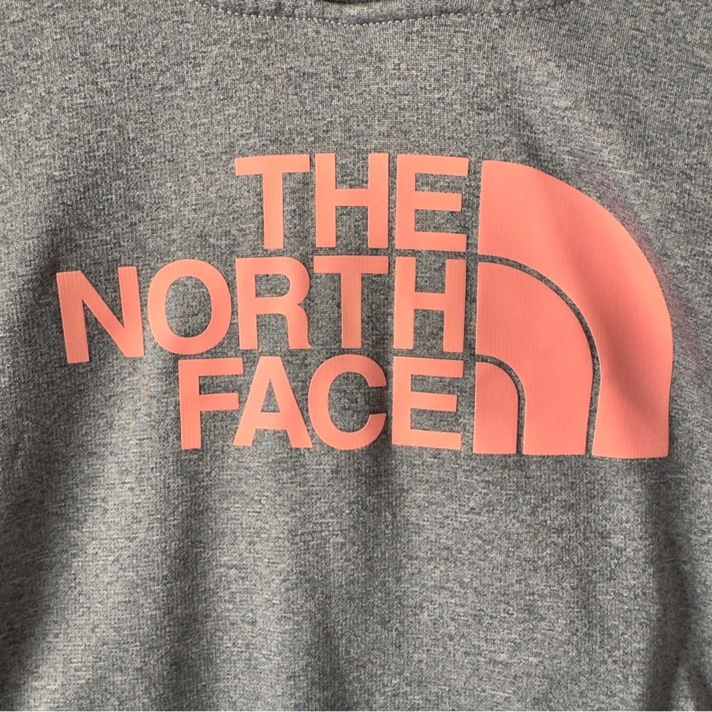 The North Face Gray and Pink Hoodie Kangaroo Pocket Long Sleeve Hood Outdoors M