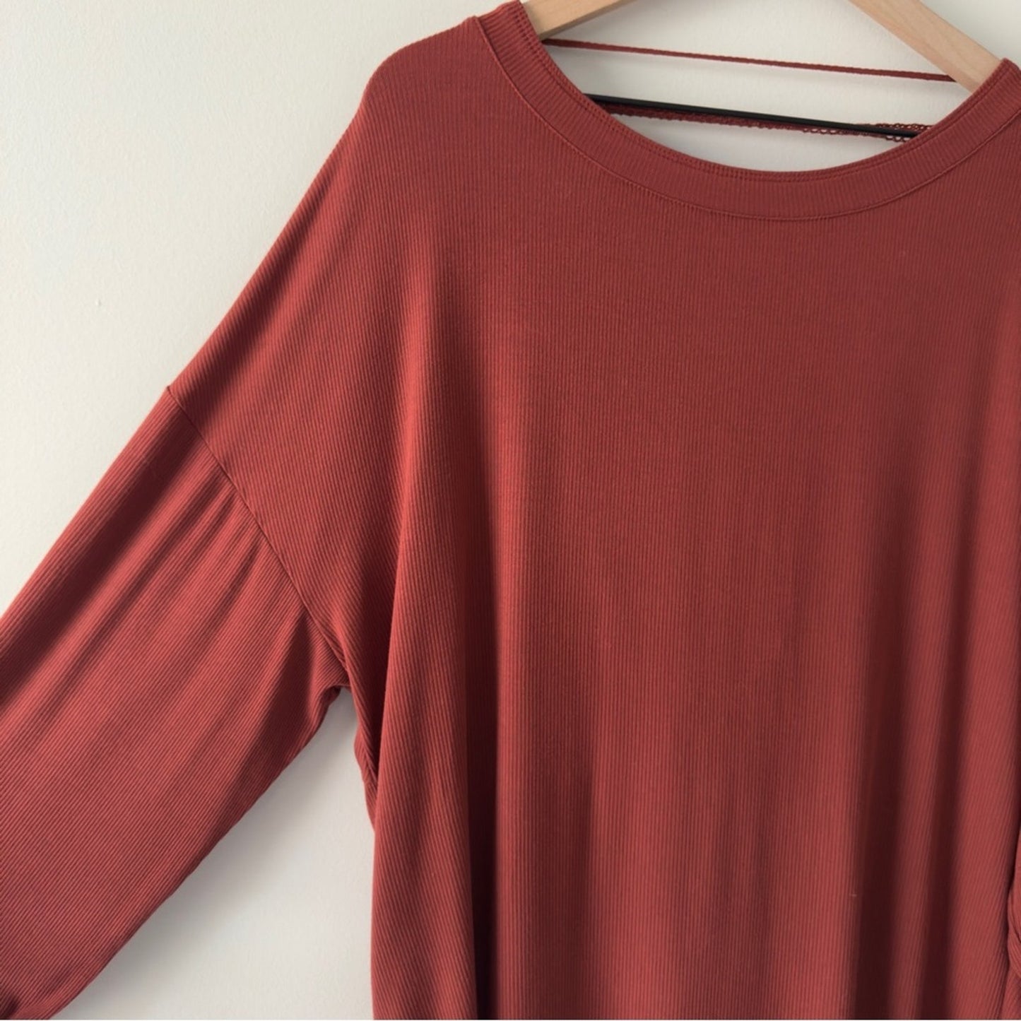 Free People Shimmy Shake Top Oversized Rust Long Sleeve Blouse scalloped hem EUC