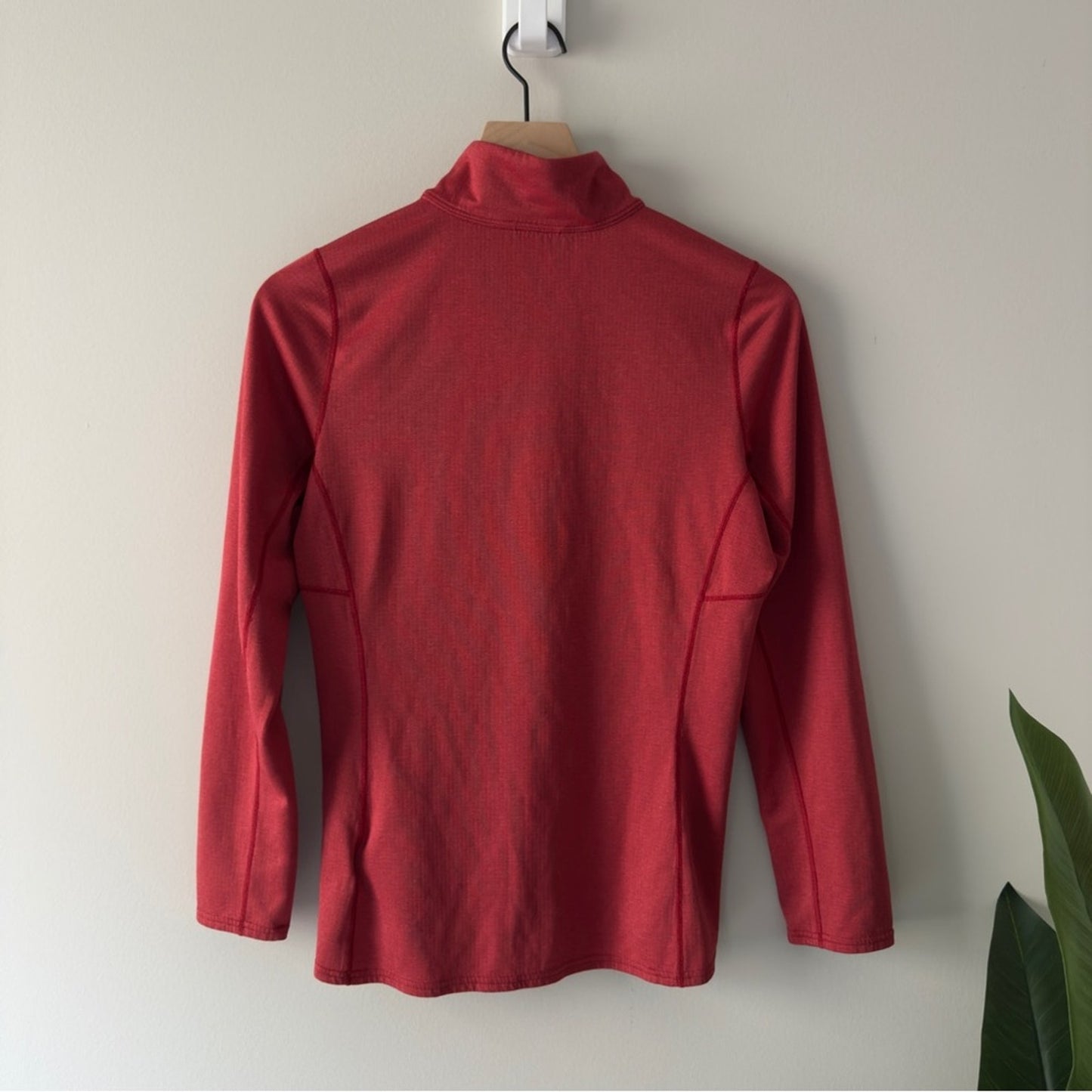 Patagonia Midweight Capilene Baselayer Red Pullover Long Sleeve High Neck Active