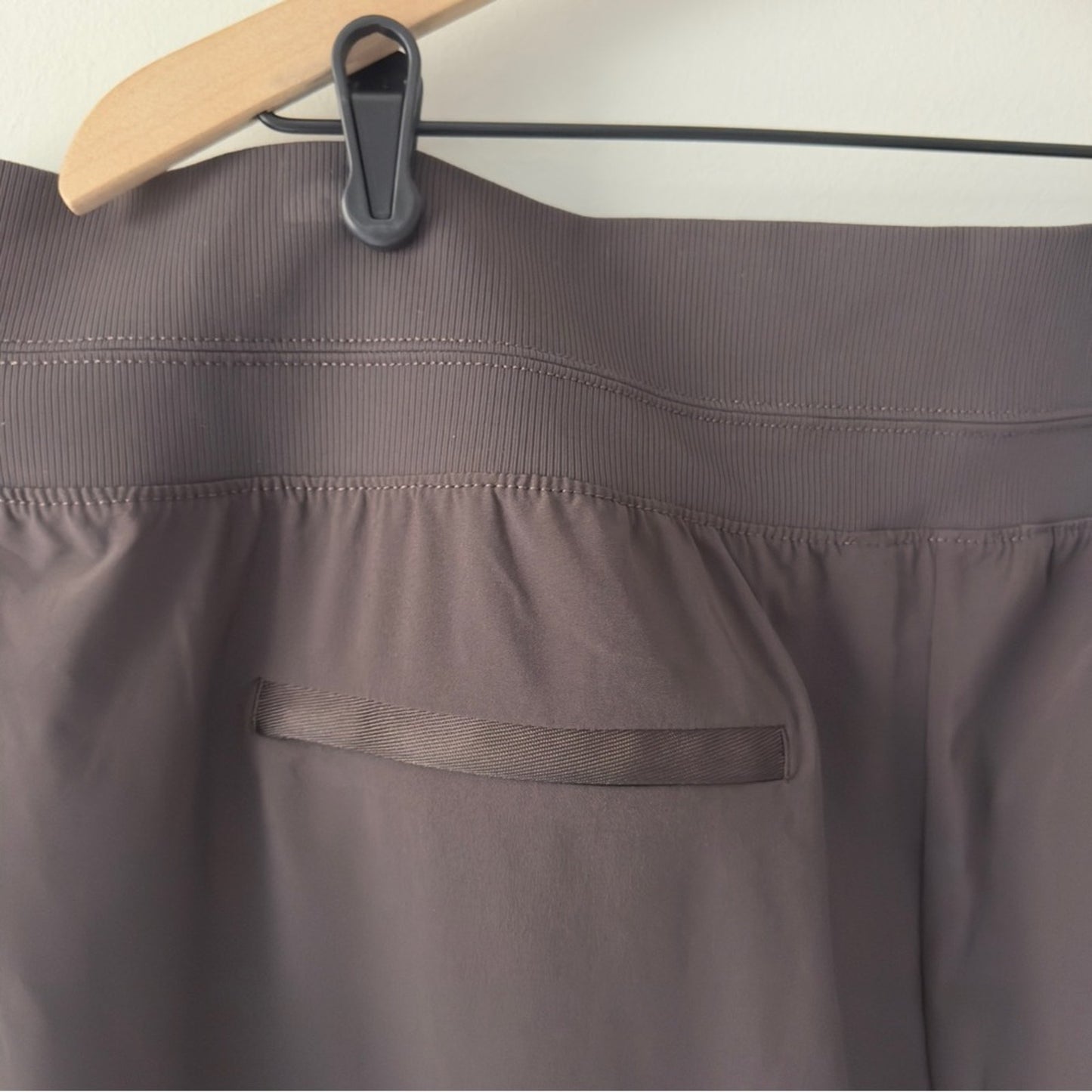 Athleta Nolita Slim Tapered Crop Pant Dark Brown Cropped Pants Athletic Active