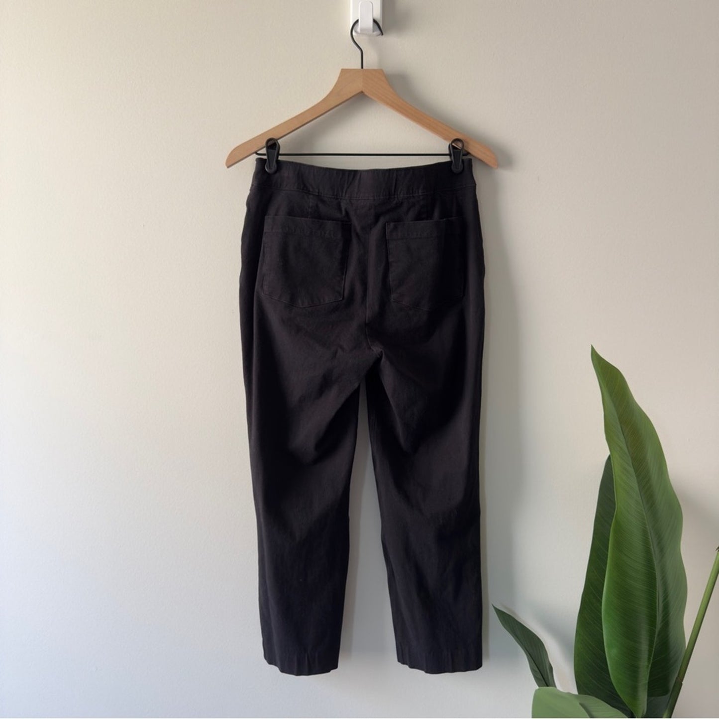SPANX Black Stretch Chinos straight leg solid back pockets cotton casual elastic