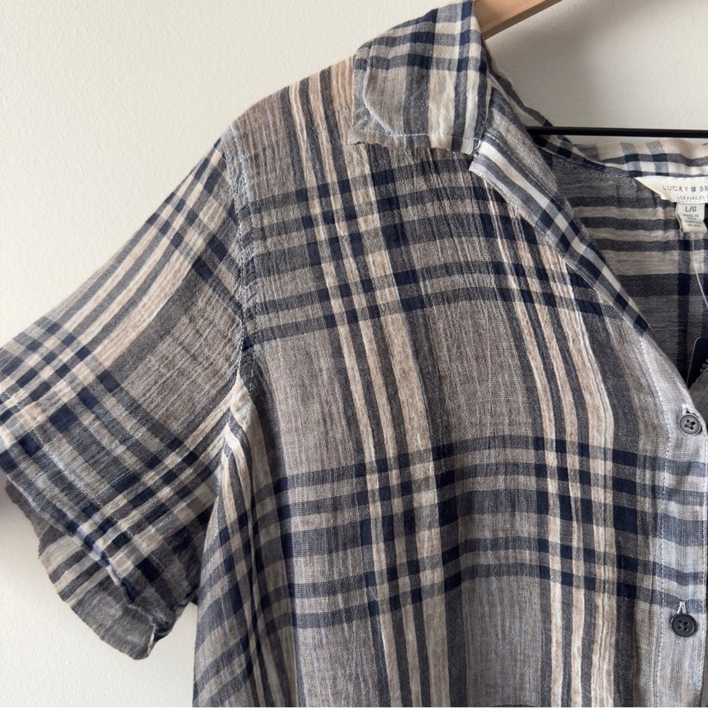 Lucky Brand 100% Cotton Navy gray Beige Plaid Button-Down Shirt Short sleeve NWT
