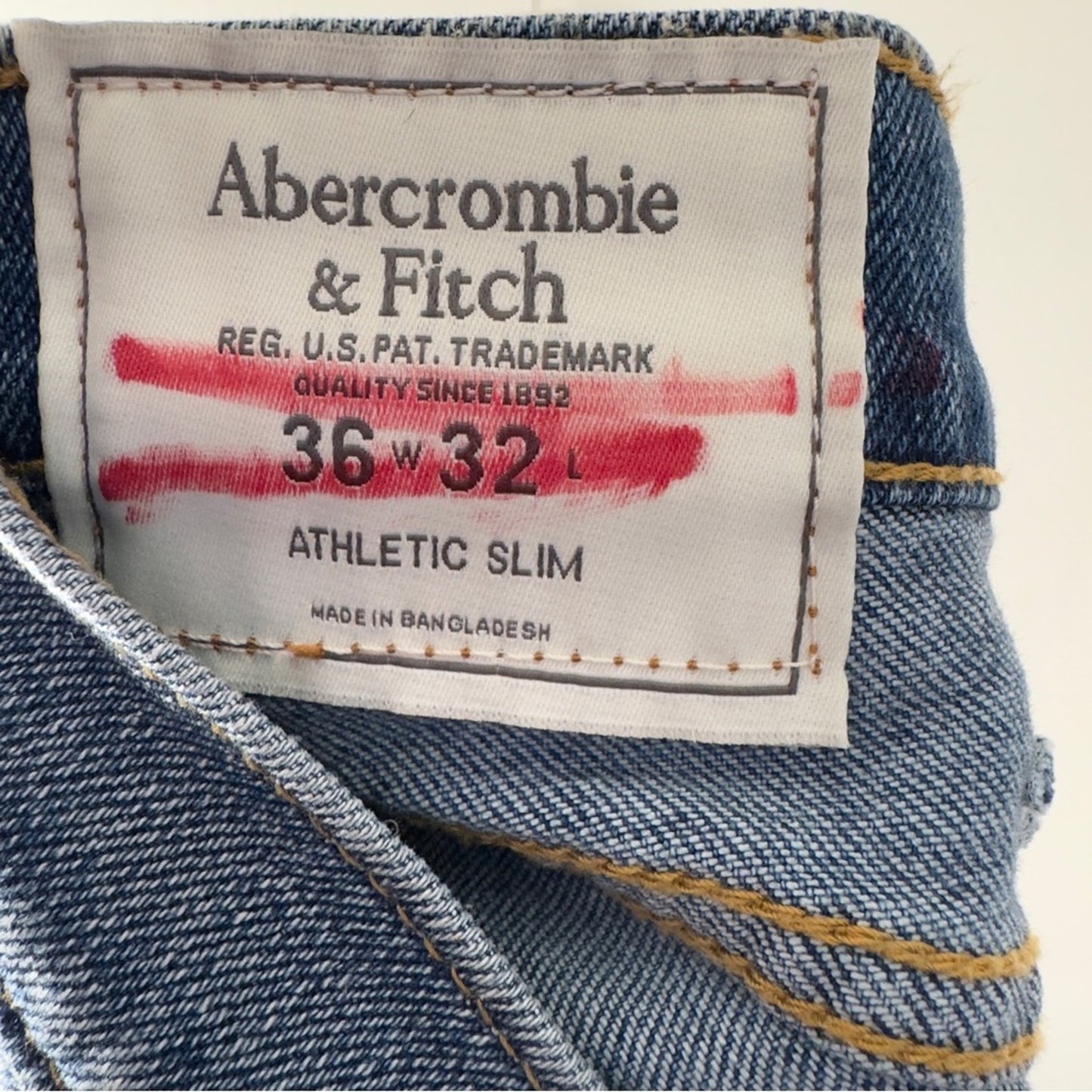 Abercrombie & Fitch The A&F Athletic Slim Jeans Blue Denim distressed Pockets 36