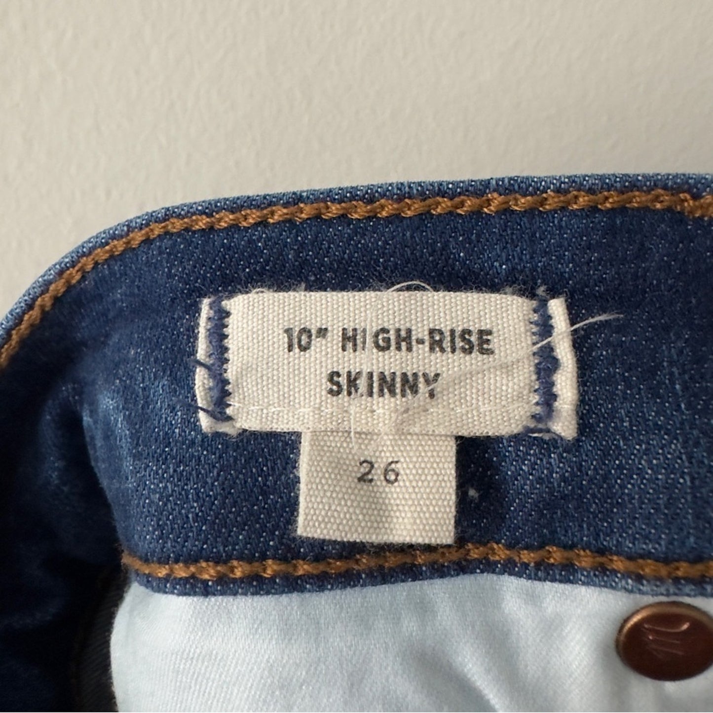 Madewell 10” High-Rise Skinny Jeans Button Fly Distressed denim casual dark Wash