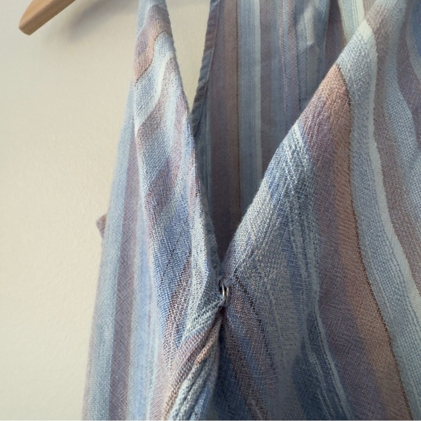 Anthropologie Cloth & Stone Striped Romper Spaghetti Strap Tie Waist Pockets EUC