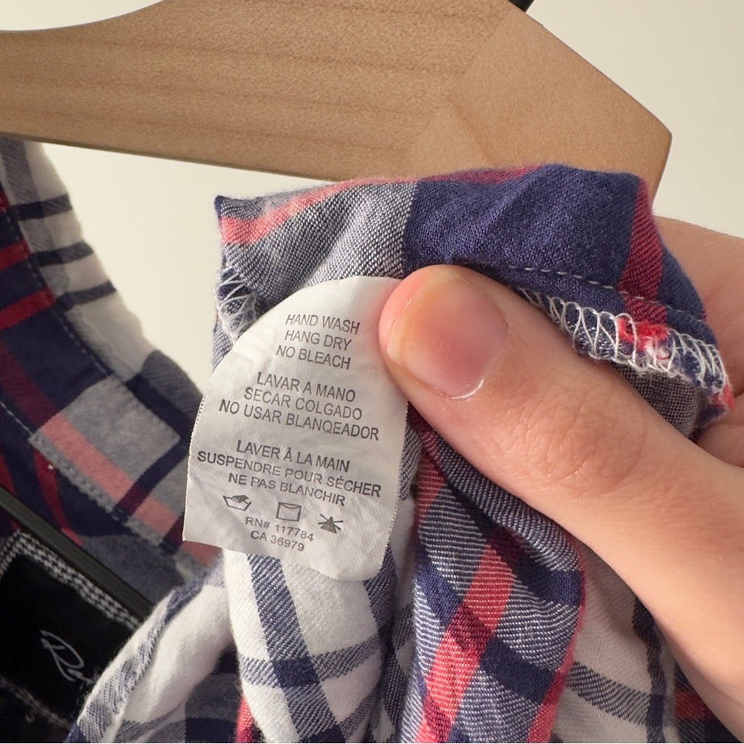 Rails Plaid Button Down Top Casual Front Pocket Collared Cap Sleeve collar