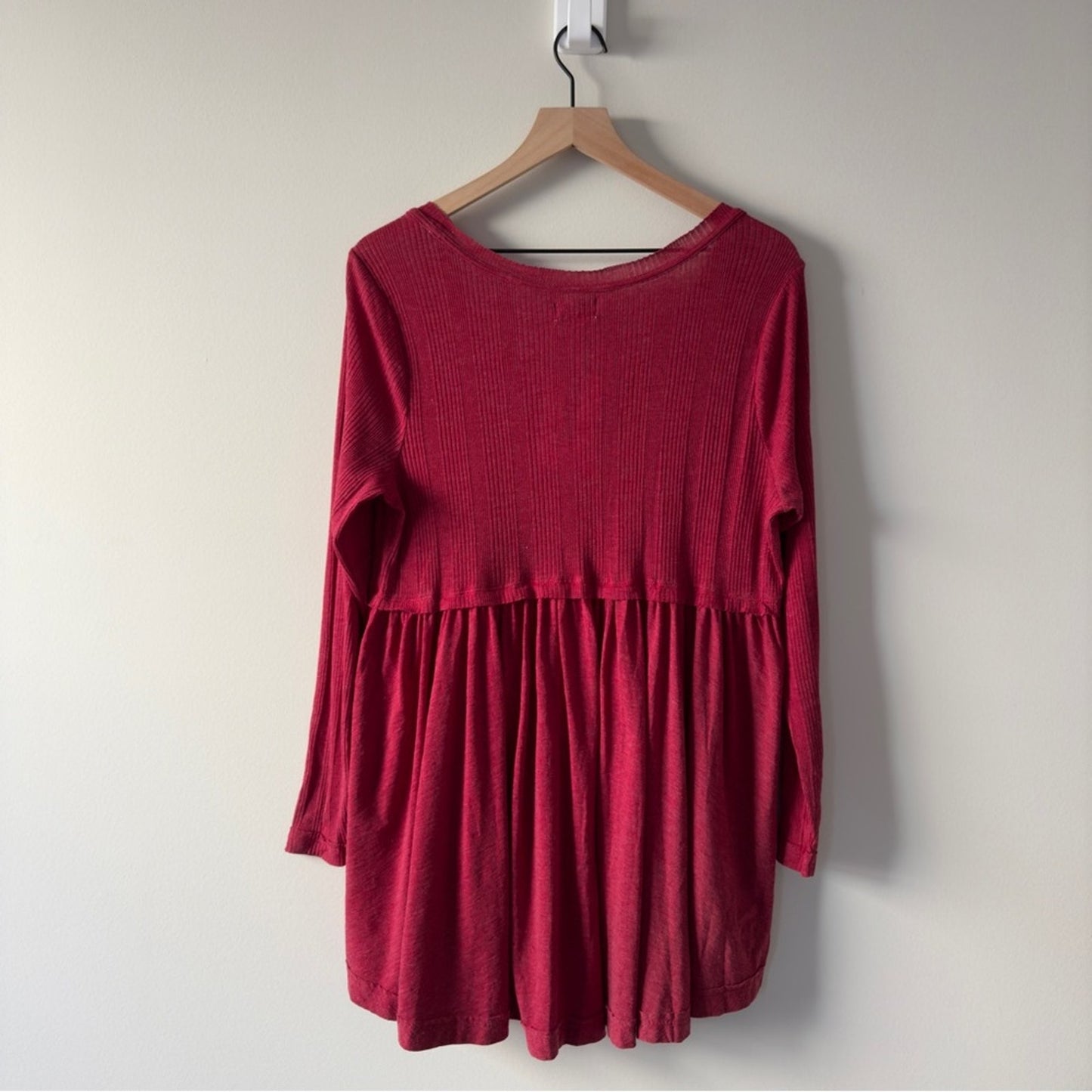 True Craft Red Babydoll Top Long Sleeve round neck cotton blend solid ribbed NWT