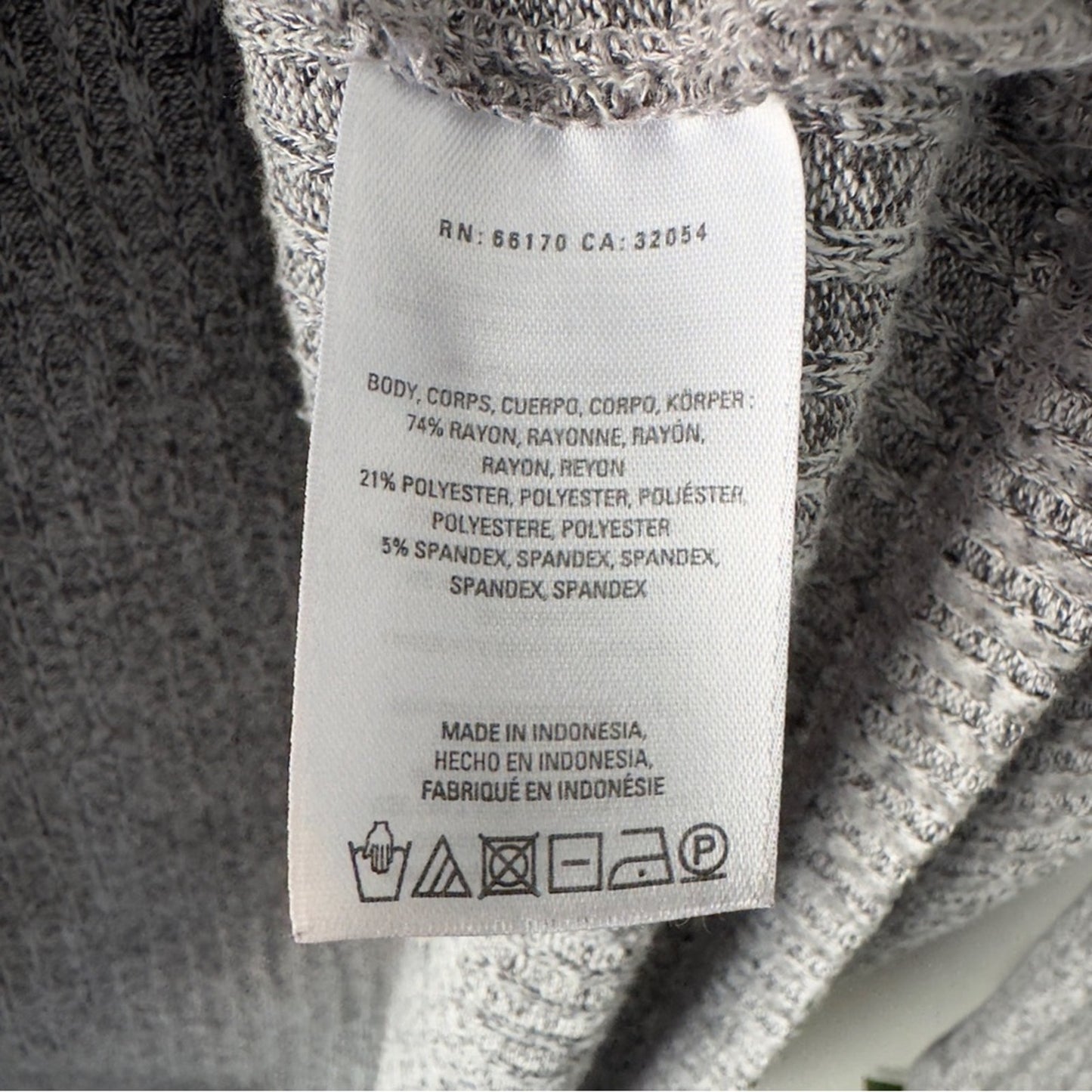 Anthropologie Saturday Sunday Oversized Gray Turtleneck Sweater Asymmetrical Hem