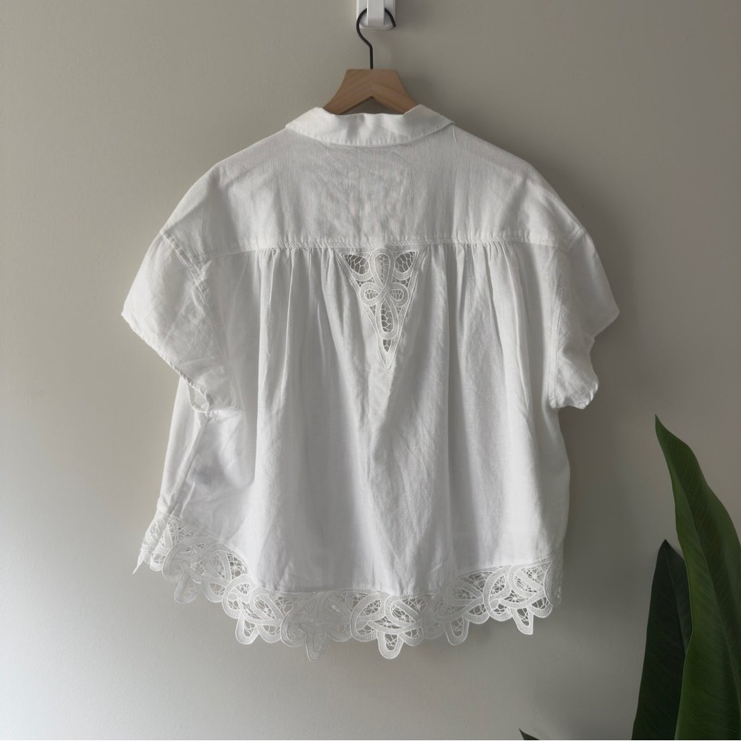 American Eagle Cotton Linen Blend White Button-Down Shirt Lace Hem Collared NWT