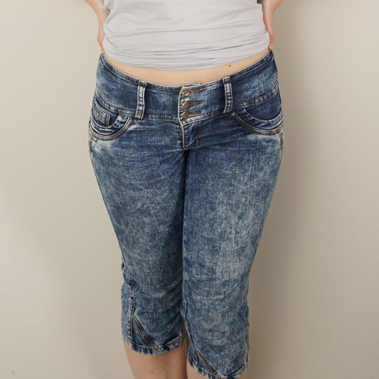 Y2K Secret Love Jegging Capri Pants Stretch Jean Cotton Embellished 2000s Acid 8