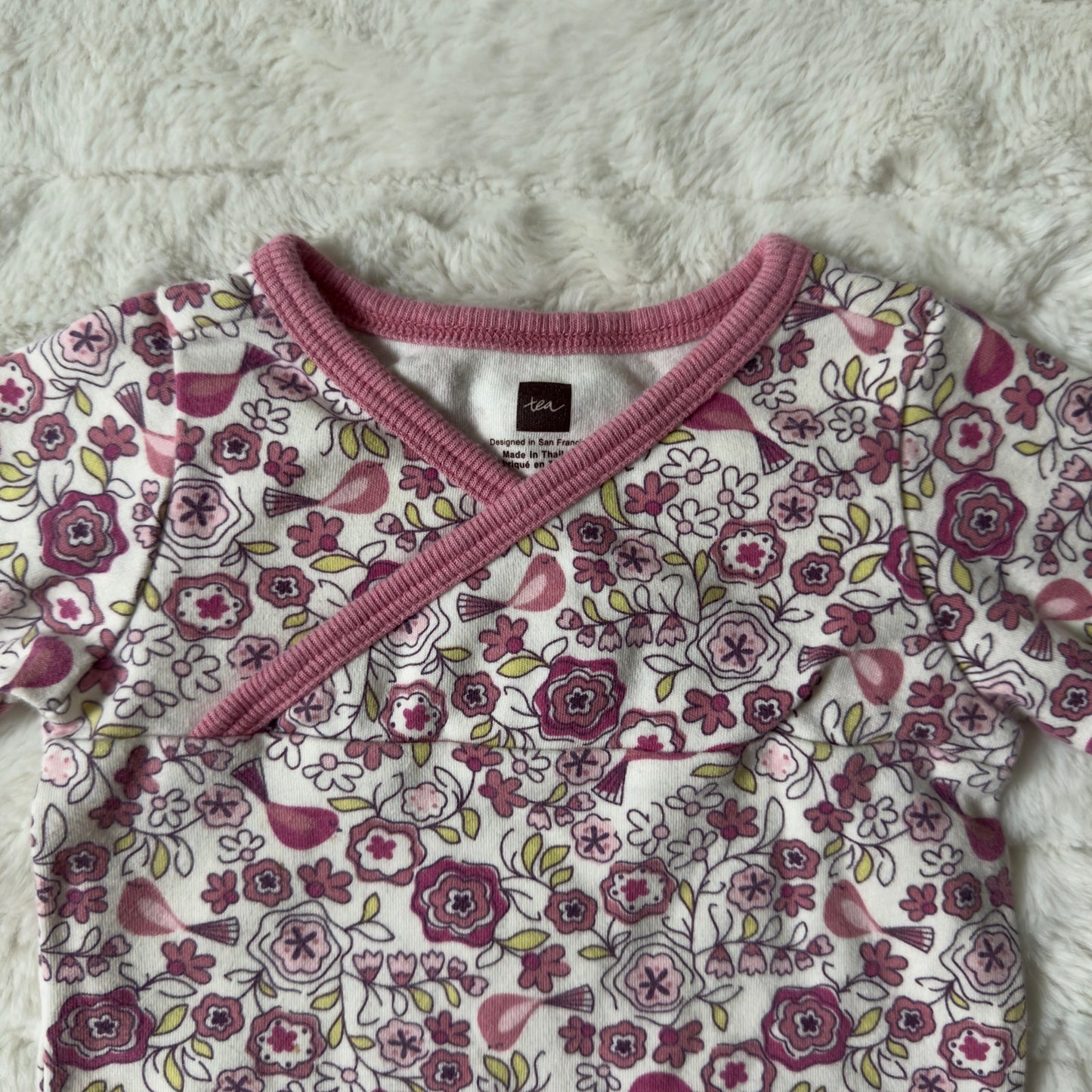 Tea Collection Floral Bird Pattern 100% Cotton Onesie One Piece Long Sleeve EUC