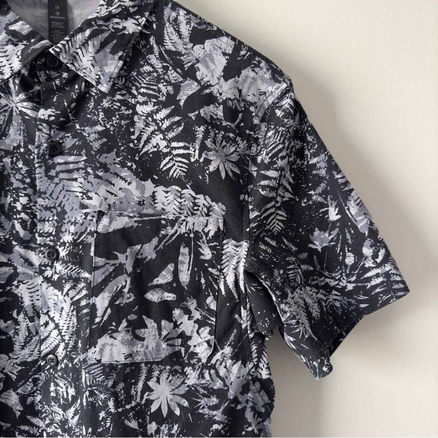 Lululemon All Town Short Sleeve Buttondown in Canopy Ice Grey Black Casual Shirt